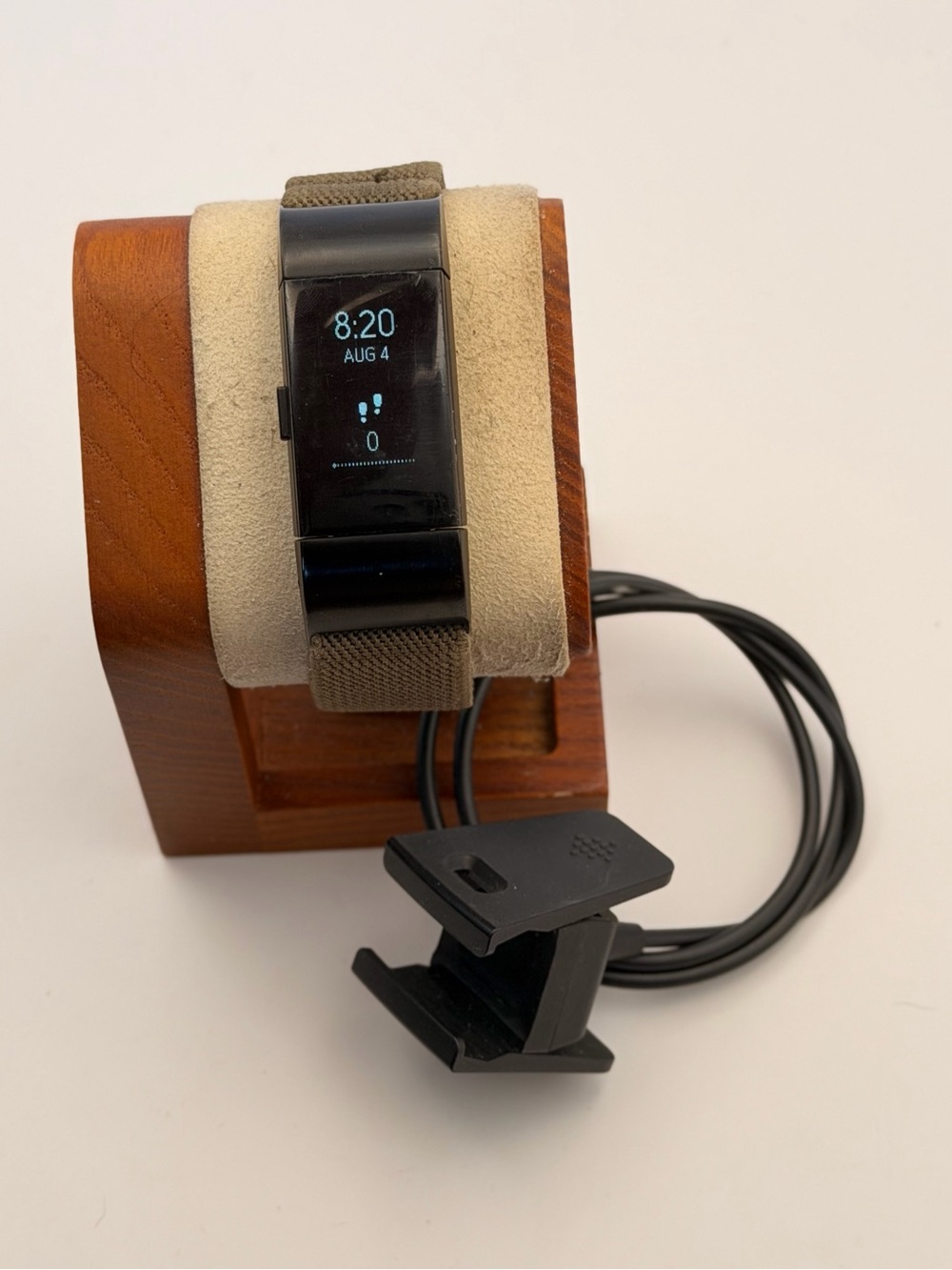 Fitbit Charge 2, Gunmetal Edition, Charger included, Tested, comfort band